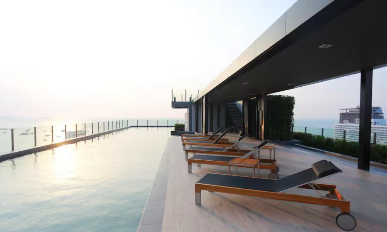 Apartment 22芭提雅市中心2卧室套房 海景无边泳池 繁华街道