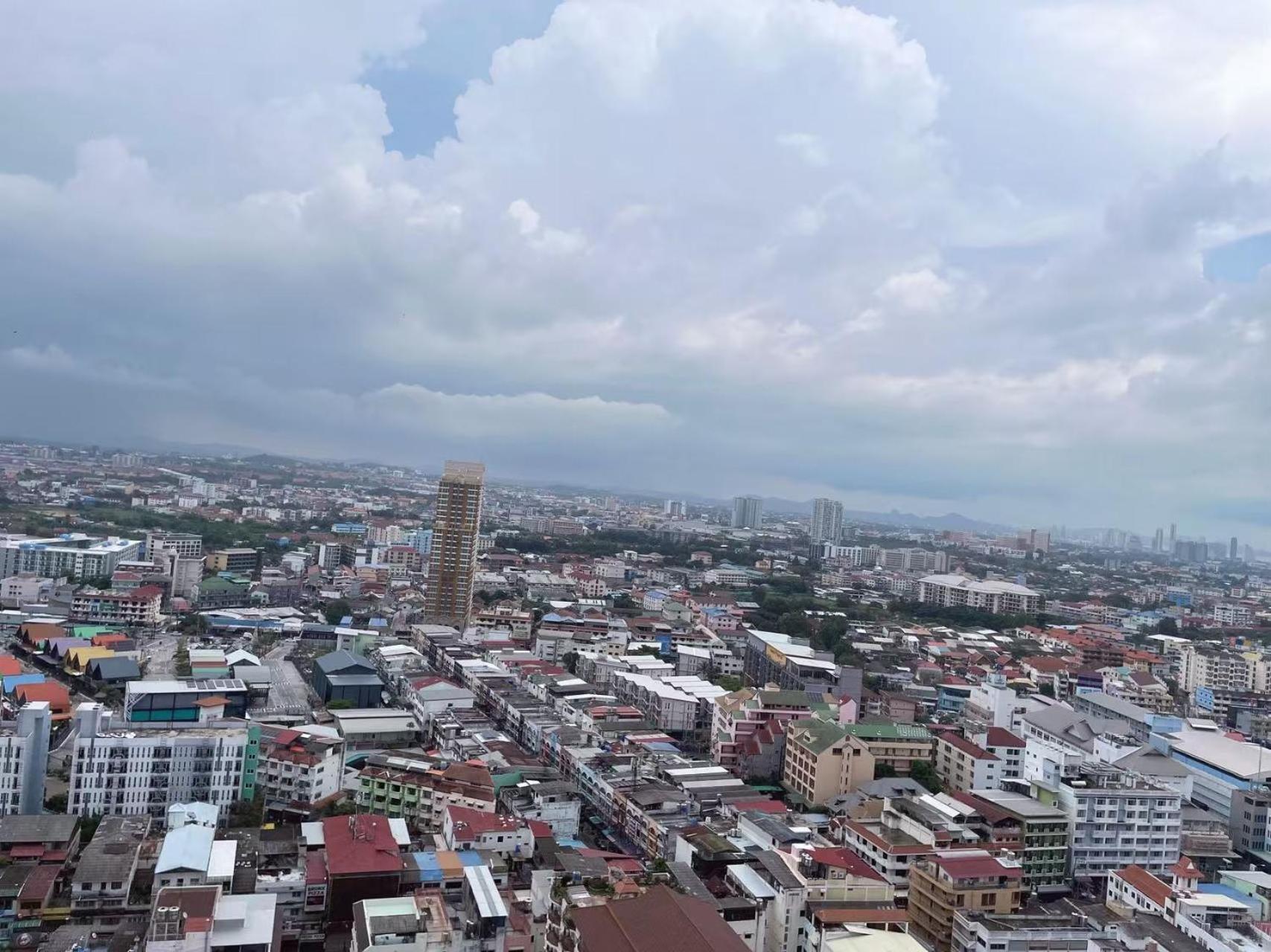 Apartment 网红公寓thebasc Pattaya