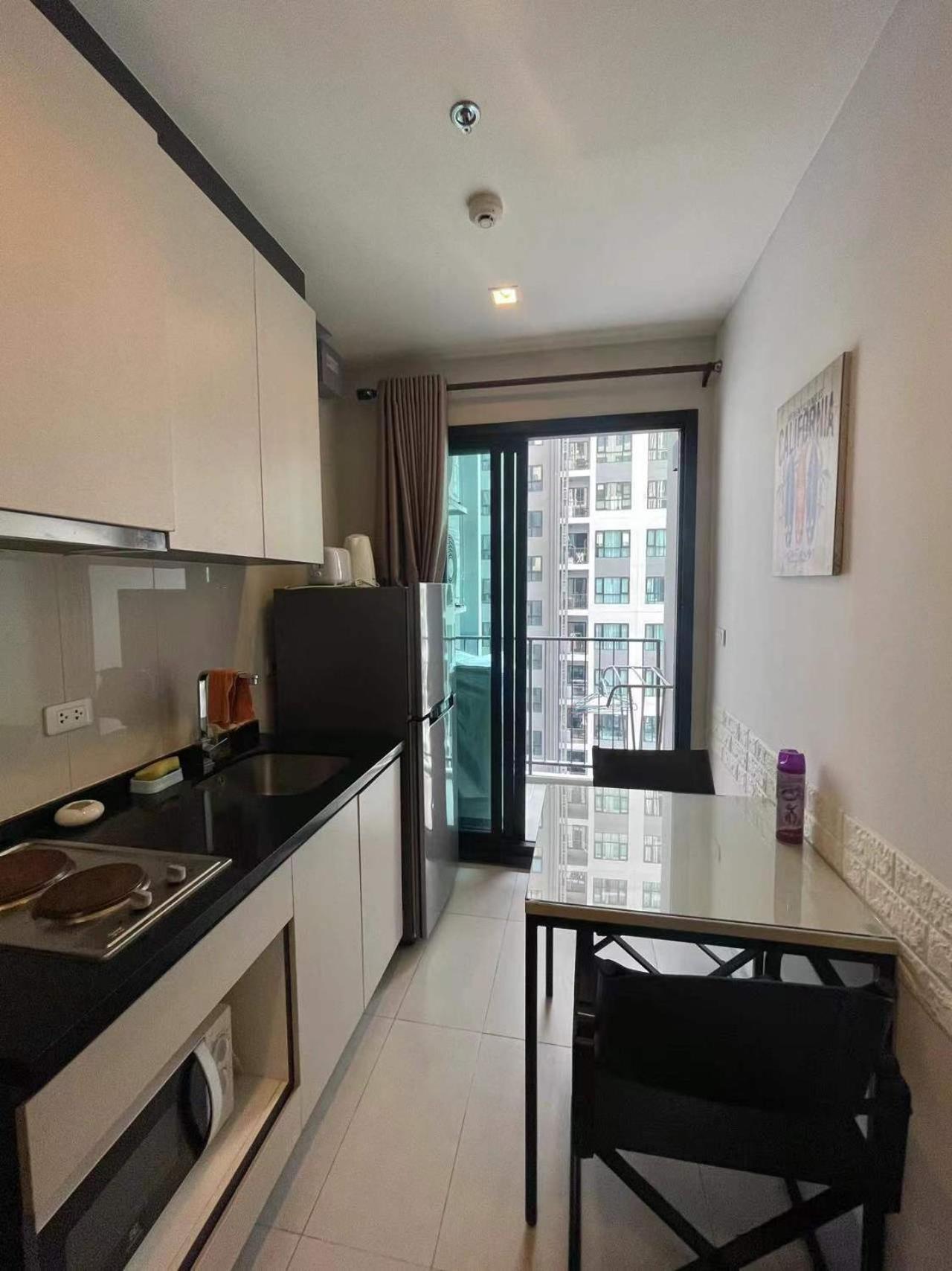 The Base芭提雅市中心 出门商场711海滩 泼水节最热闹地方