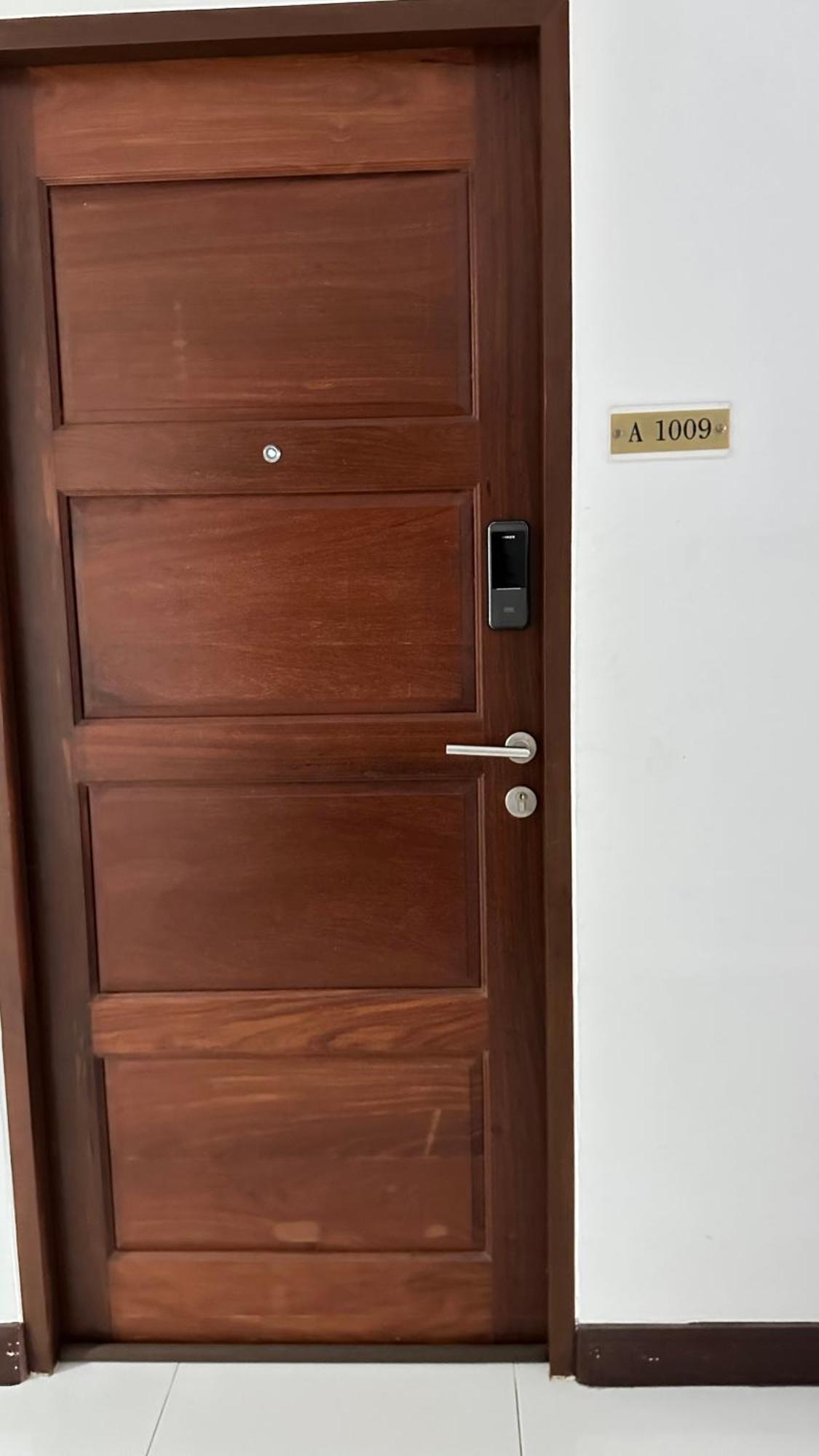 Apartment The Axis Pattayaใจกลางเมืองวิวทะเลภูเขา