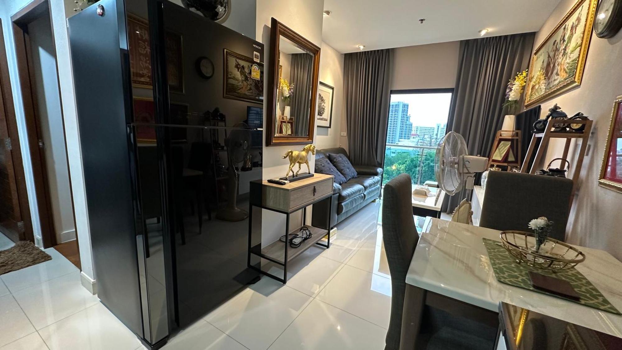 The Axis Pattayaใจกลางเมืองวิวทะเลภูเขา Apartment Pattaya