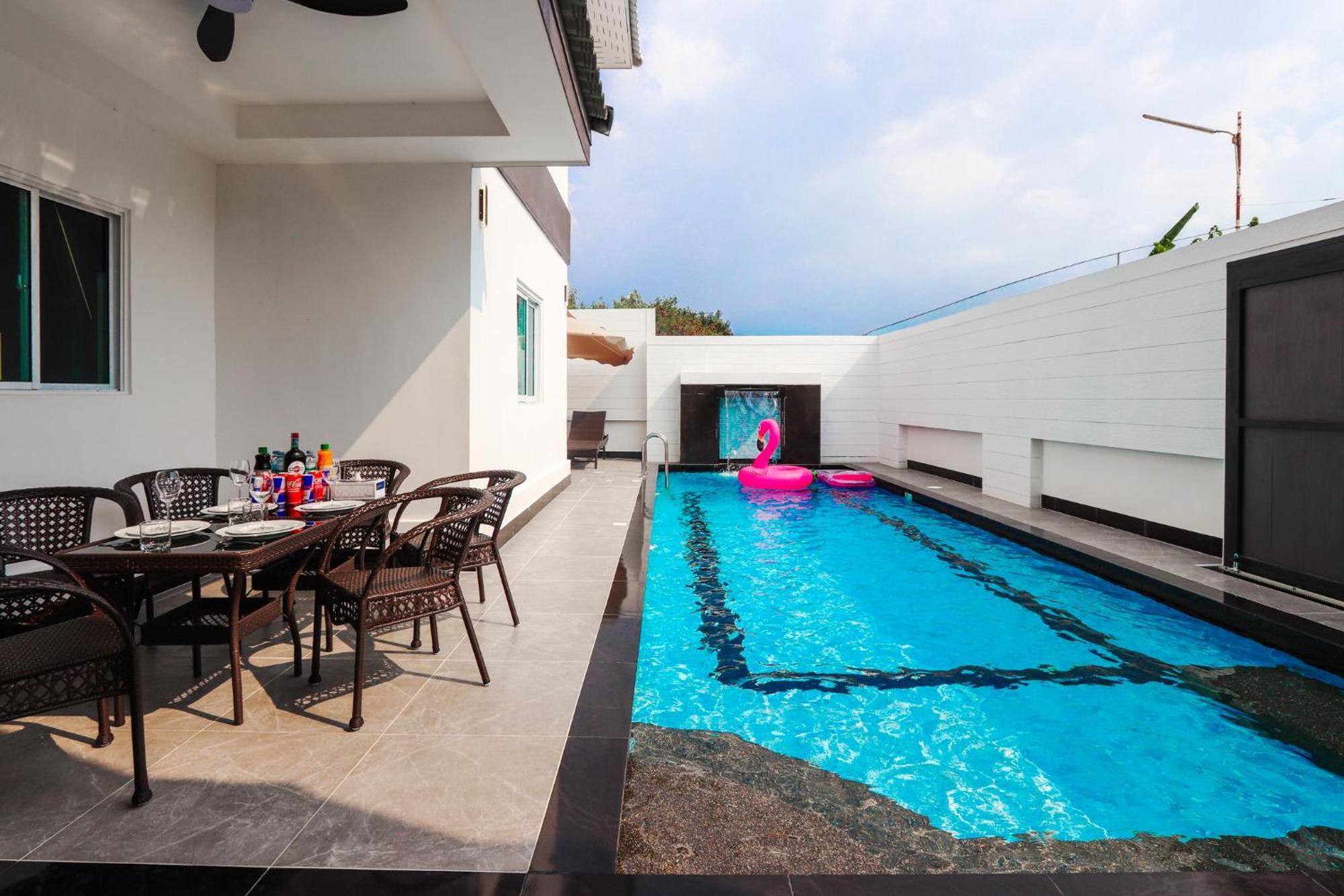 Villa Indiluxe Pool Pattaya