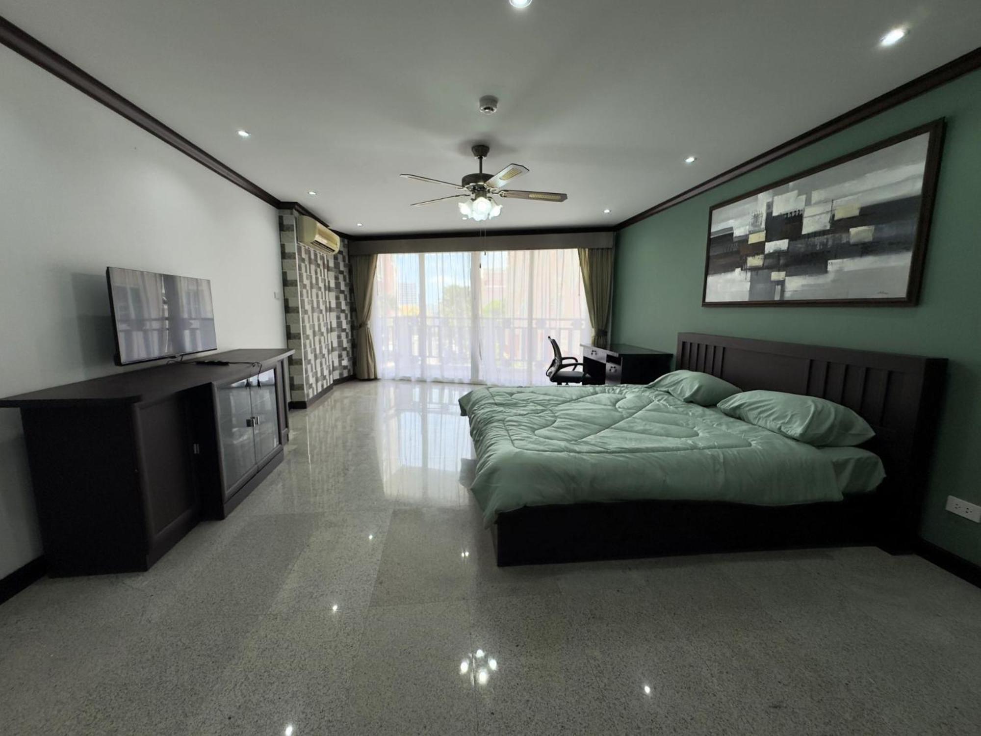 Holiday home Spacious 2br - 3 Balconies Views