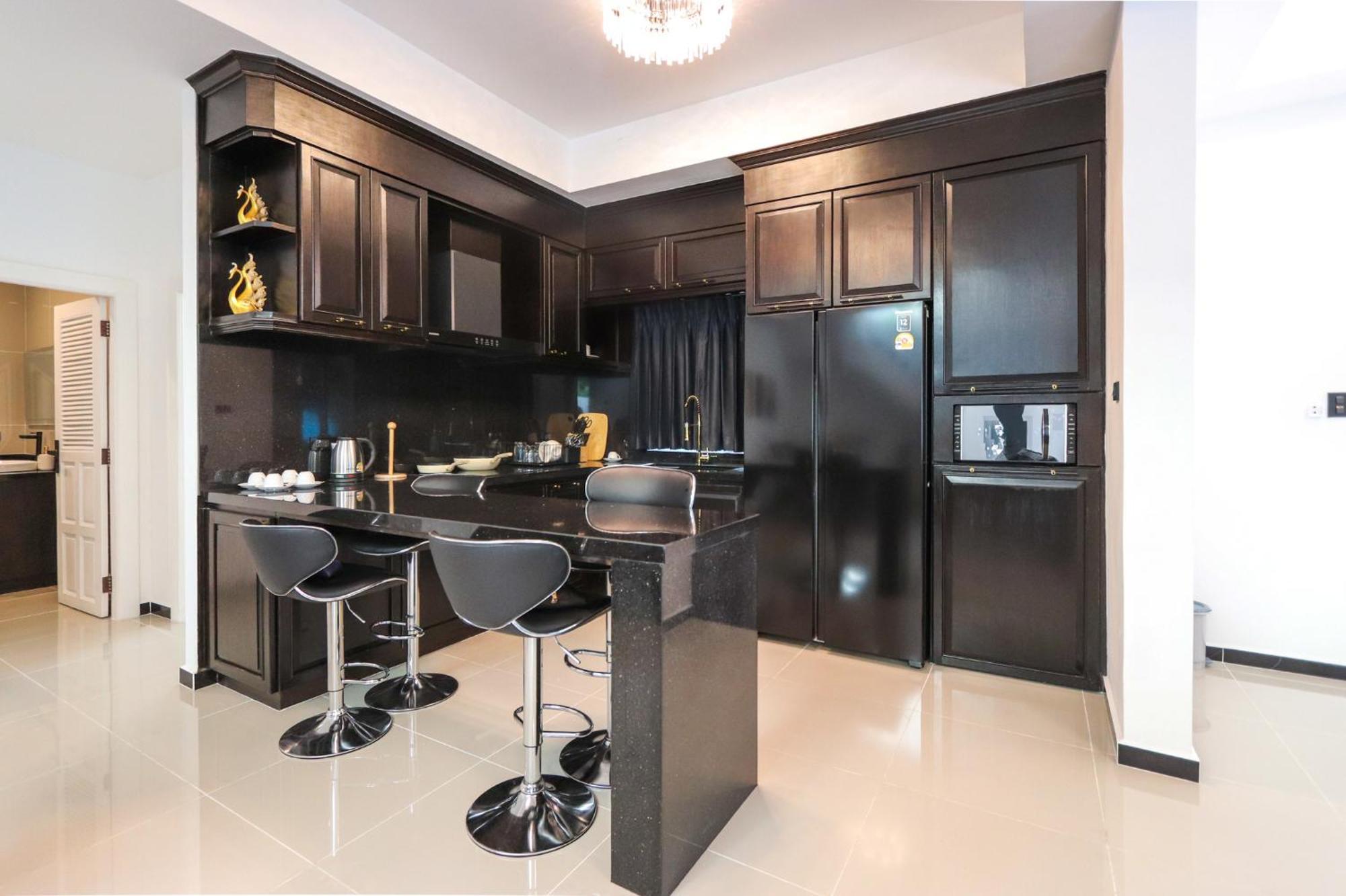 Indiluxe Pool Villa Pattaya