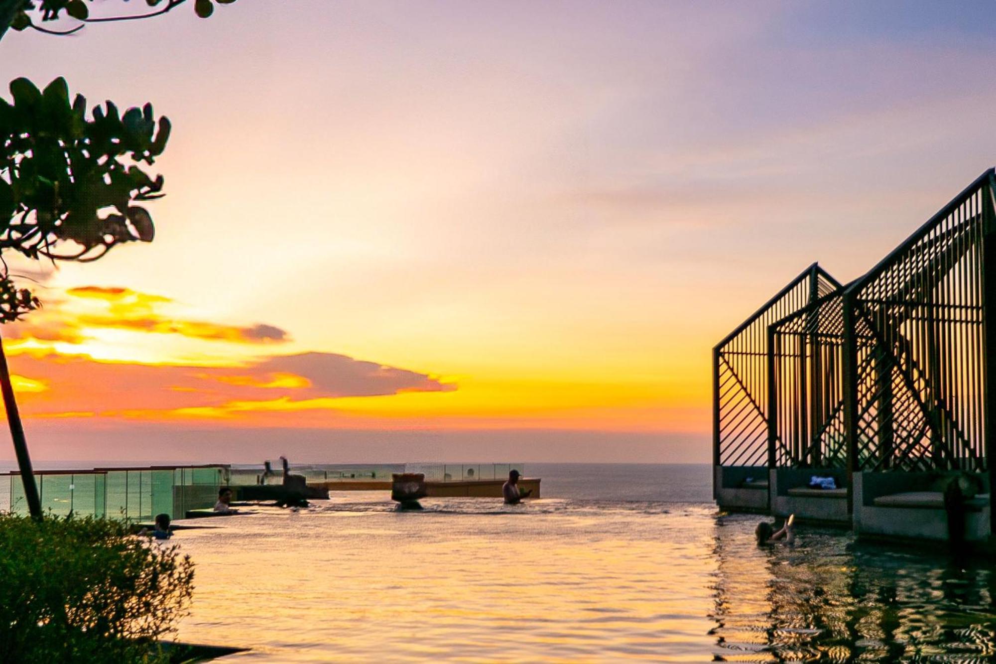 芭提雅海滩公寓预定 高层海景房 免费健身房 临近海滩 23f Pattaya