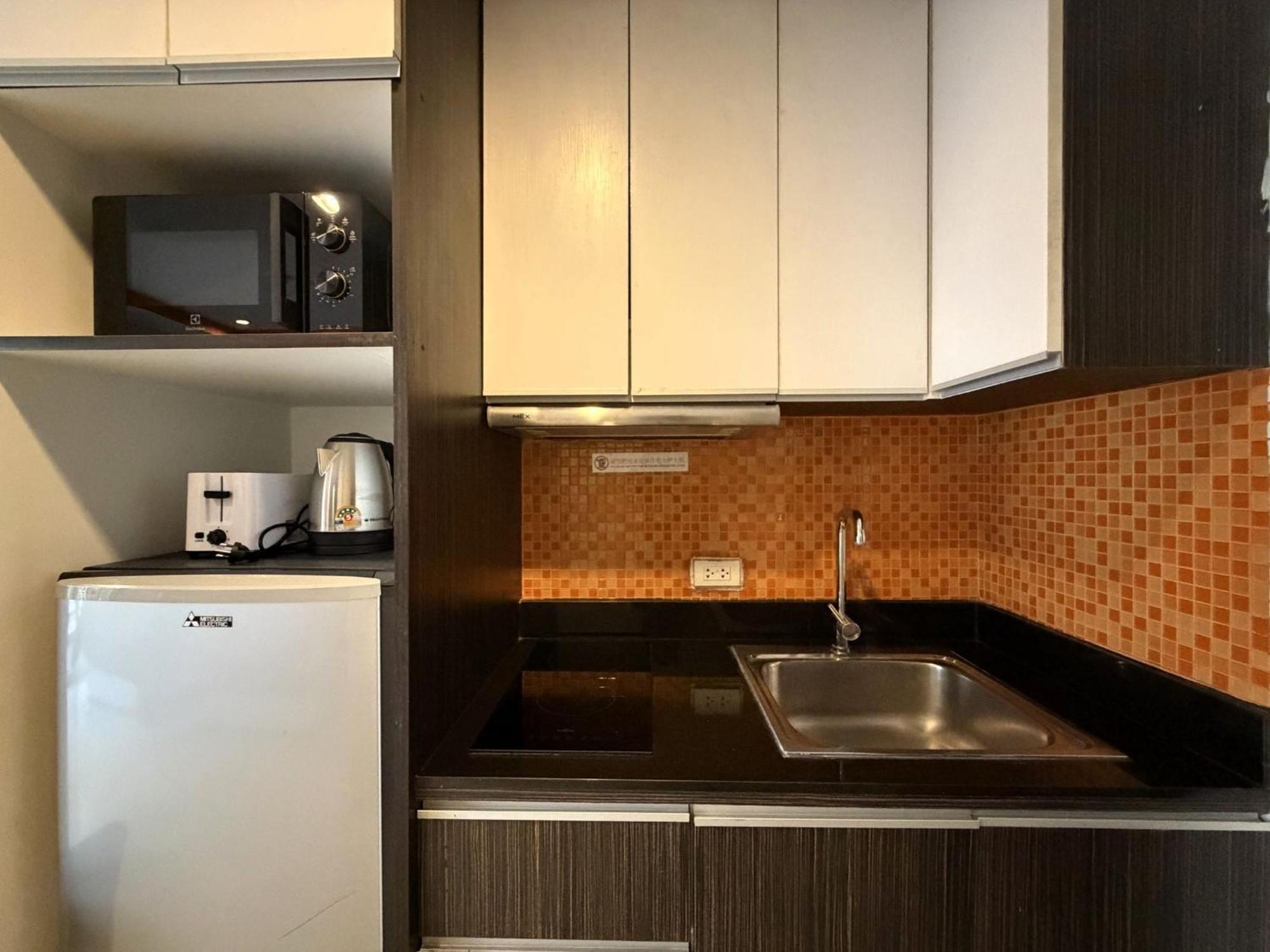 Modern Pool-view With Balcony - Nordic Vip3, Pratumnak Hill Apartment Pattaya