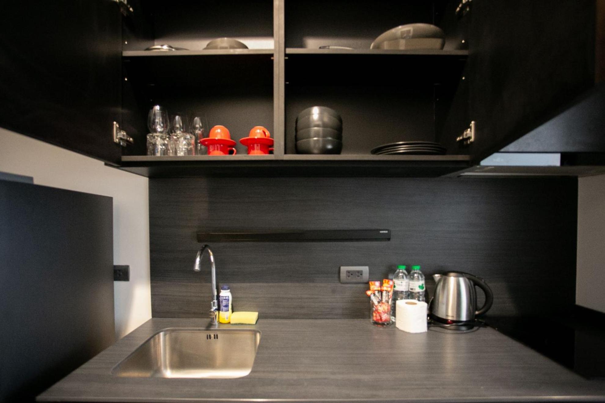 芭提雅 市中心 酒店民宿预定 海滩和步行街 无边泳池 98 Apartment *