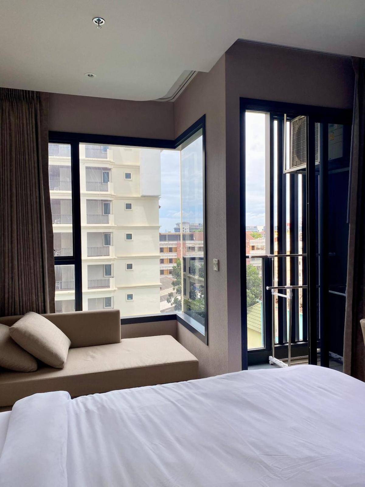 Comfort In Panorama Sky View Apartment