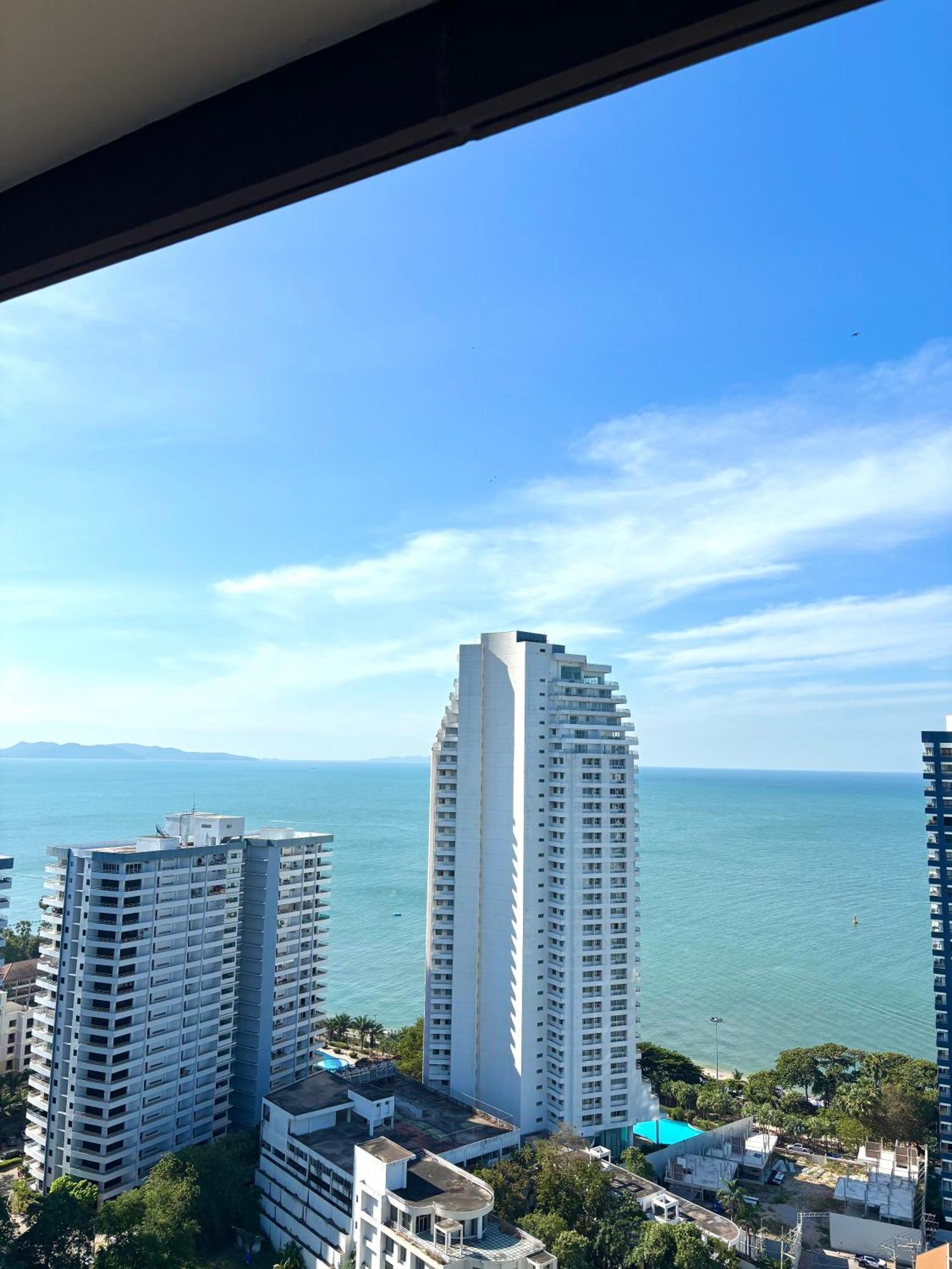 Apartment The Panora Pratamnak High Floor Sea View Luxury 1 Bdr Pattaya