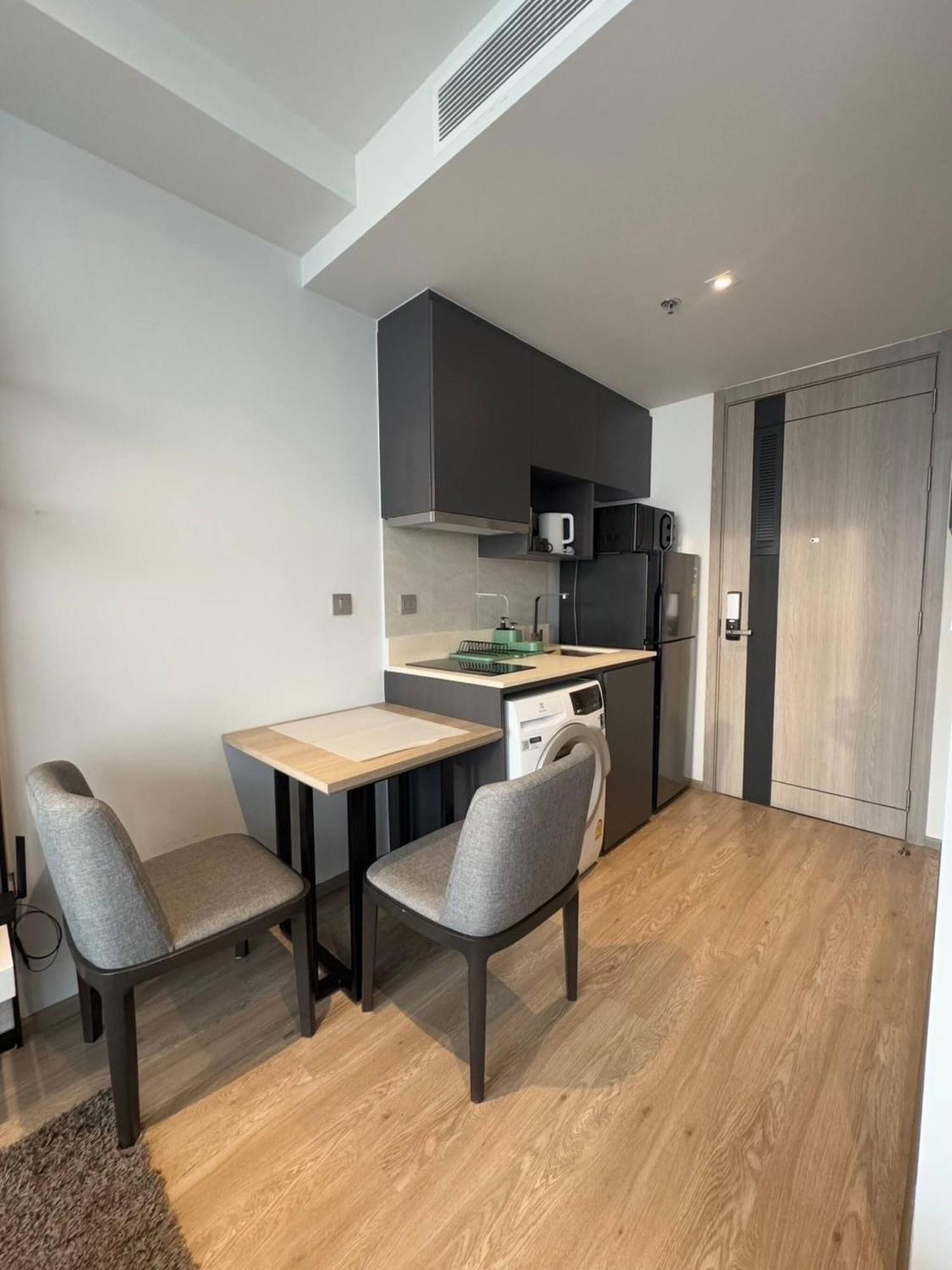 Apartment Seaview Front Gem At A Great Price