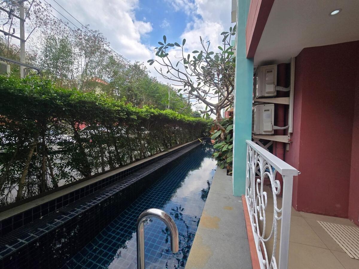 Adoor Pool - Nna Apartment *