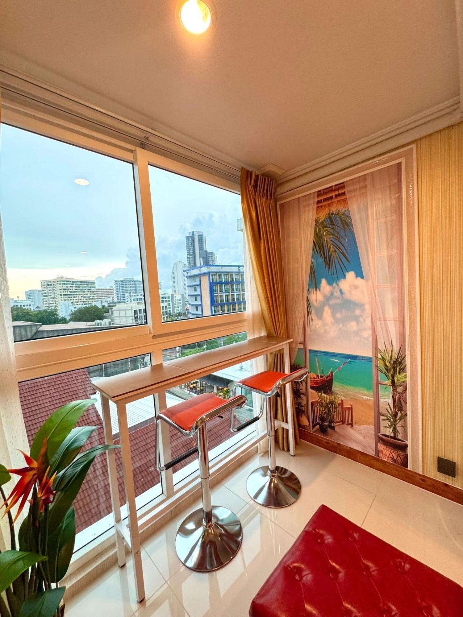 Luxury One Bedroom Pattaya-pratamnak Apartment *