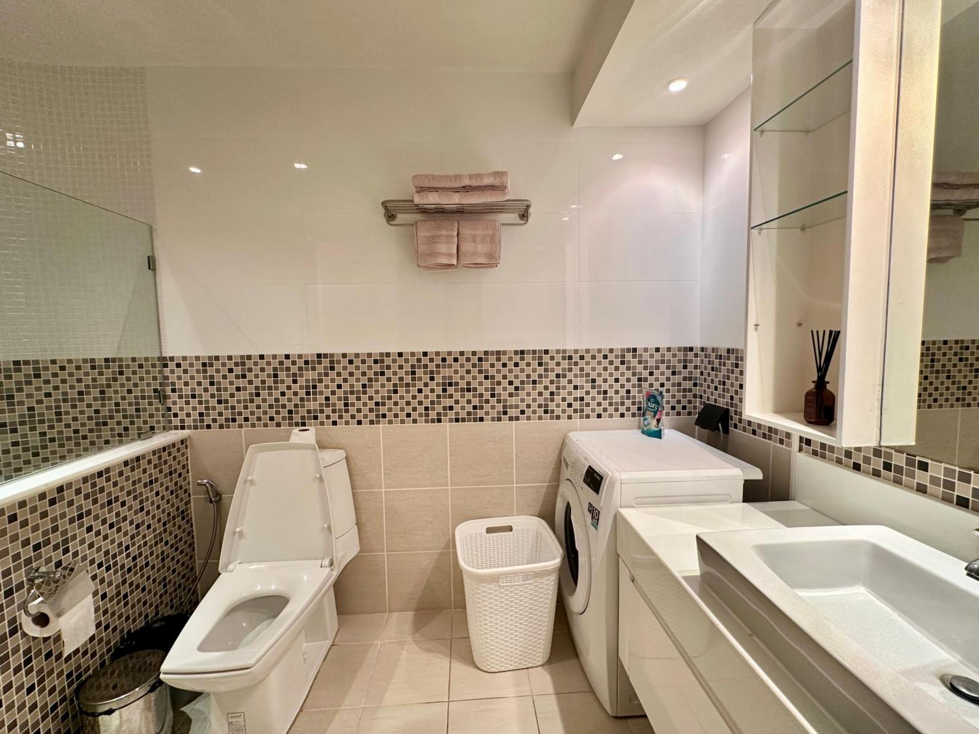 Family 3-br #vn 2, Pratumnak - *
