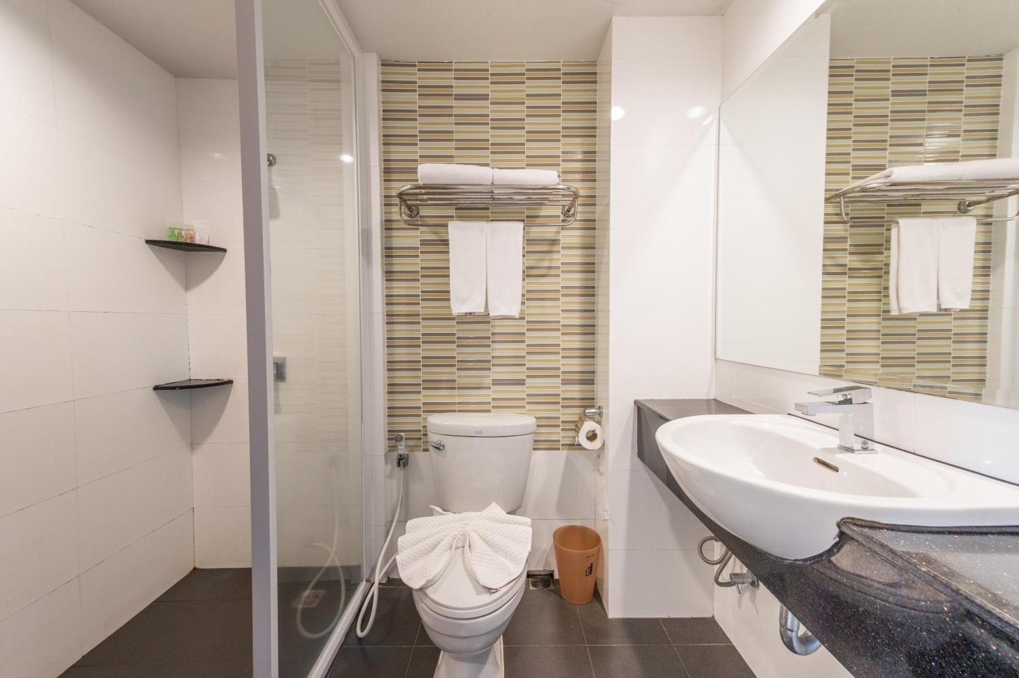 Hotel Arawana Regency South 4*