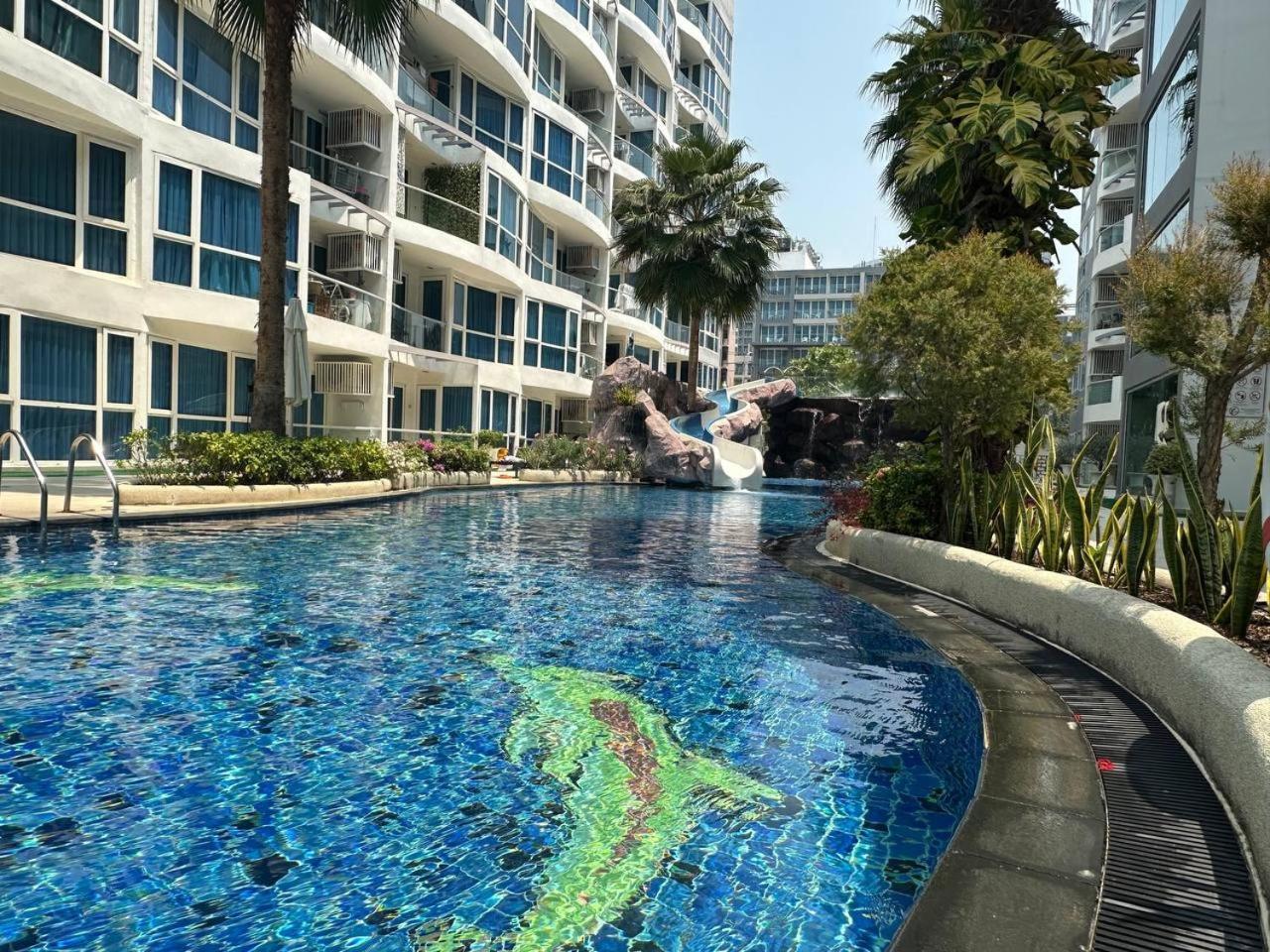 อพาร์ทเม้น Grand Avenue By Monthstayz Thailand