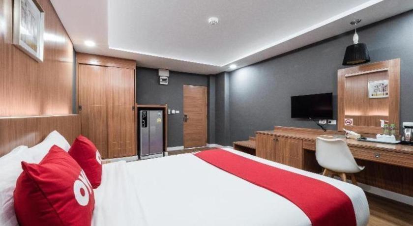 Hotel Oyo 1126 Curve Boutique Pattaya