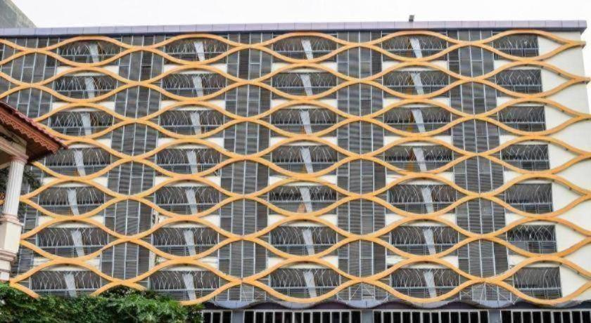 Hotel Oyo 1126 Curve Boutique 3*