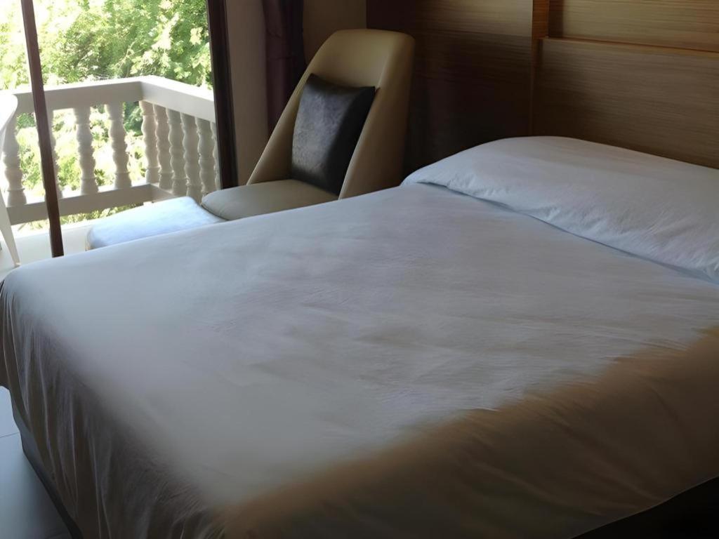 โรงแรมพำนักรับรอง Honey *
