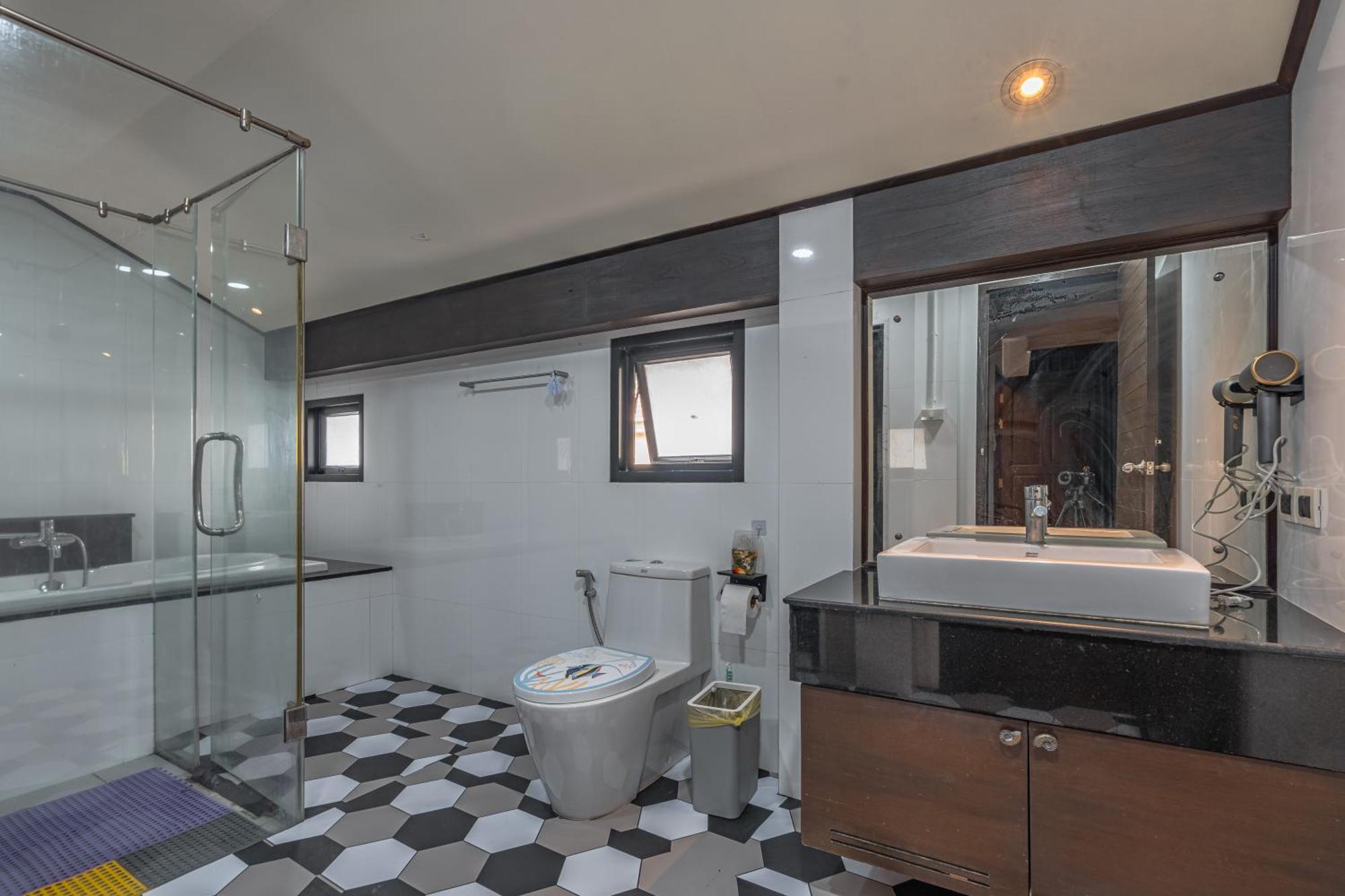 Thai Luxury 3bedroom Pool Near Hollywood * Pattaya