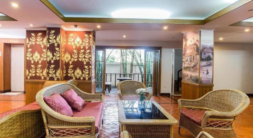 Chada Thai House Hotel 3*