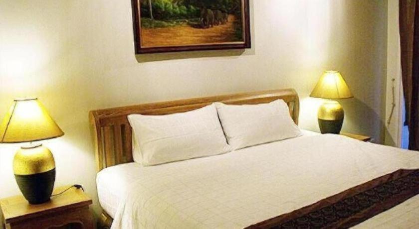 Chada Thai House Hotel 3*