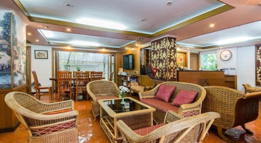 Hotel Chada Thai House Pattaya