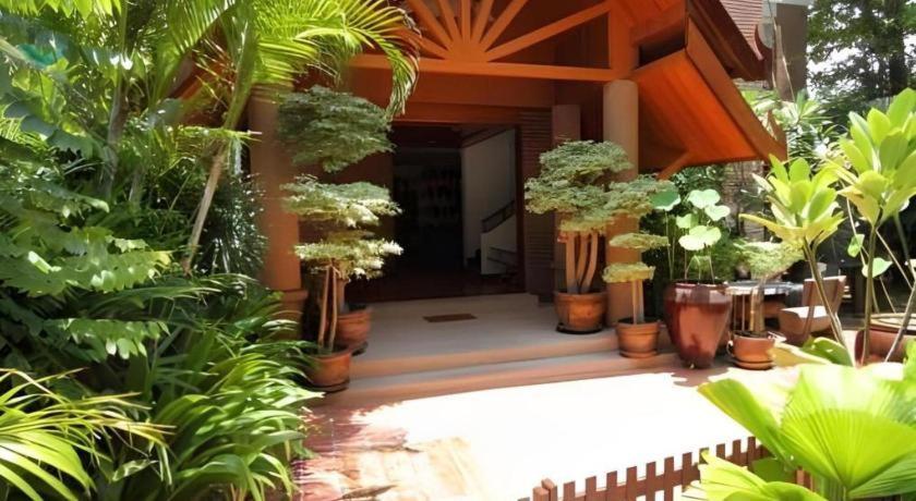 Hotel Chada Thai House Pattaya