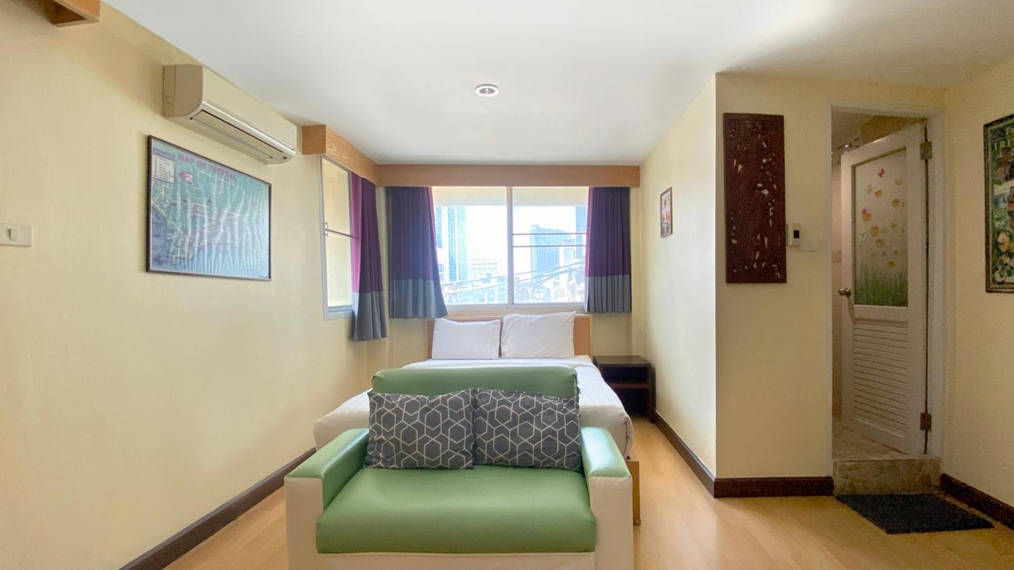 Sea Place Soi 7 *