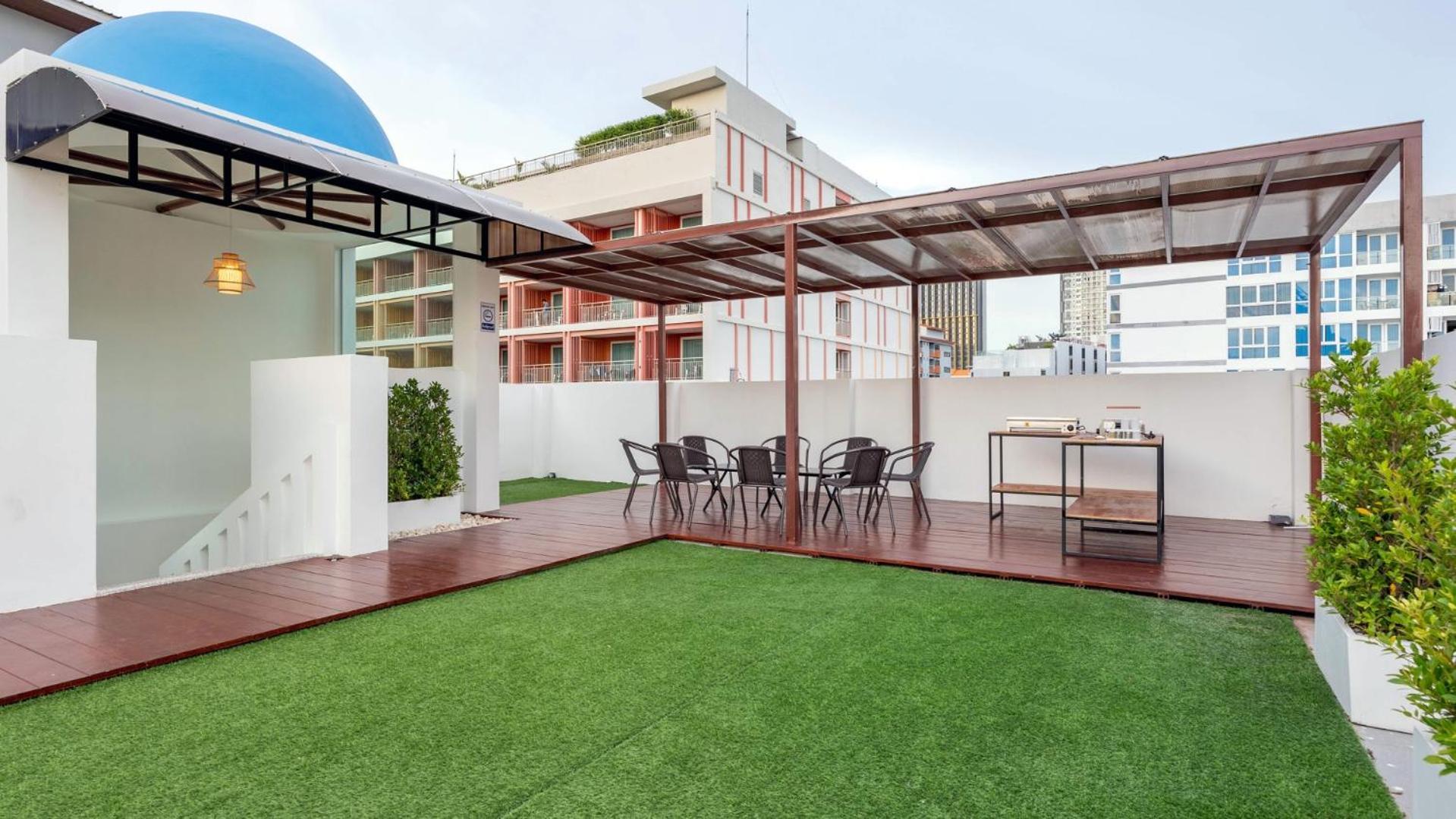 5 Bedroom 7bath Ktv Swimming Pool * Pattaya