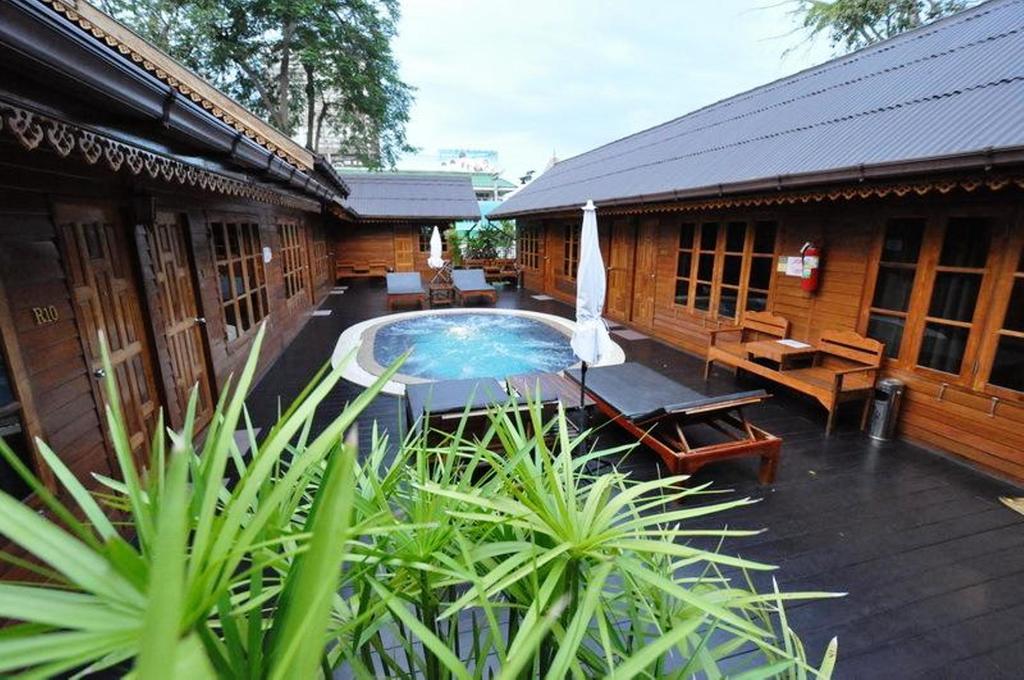 Basaya Hotel&resort 3*