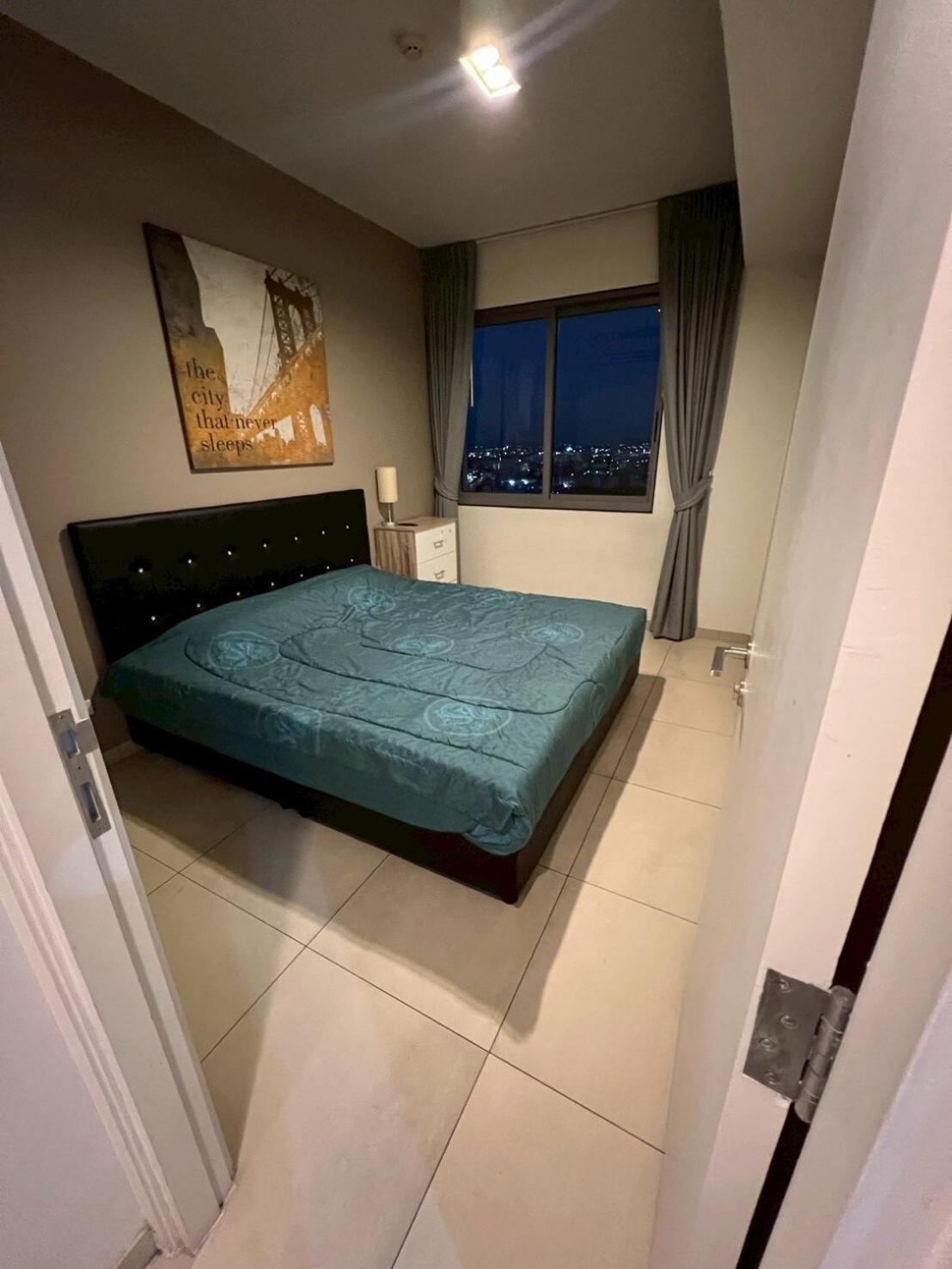 Unixx South Apartment