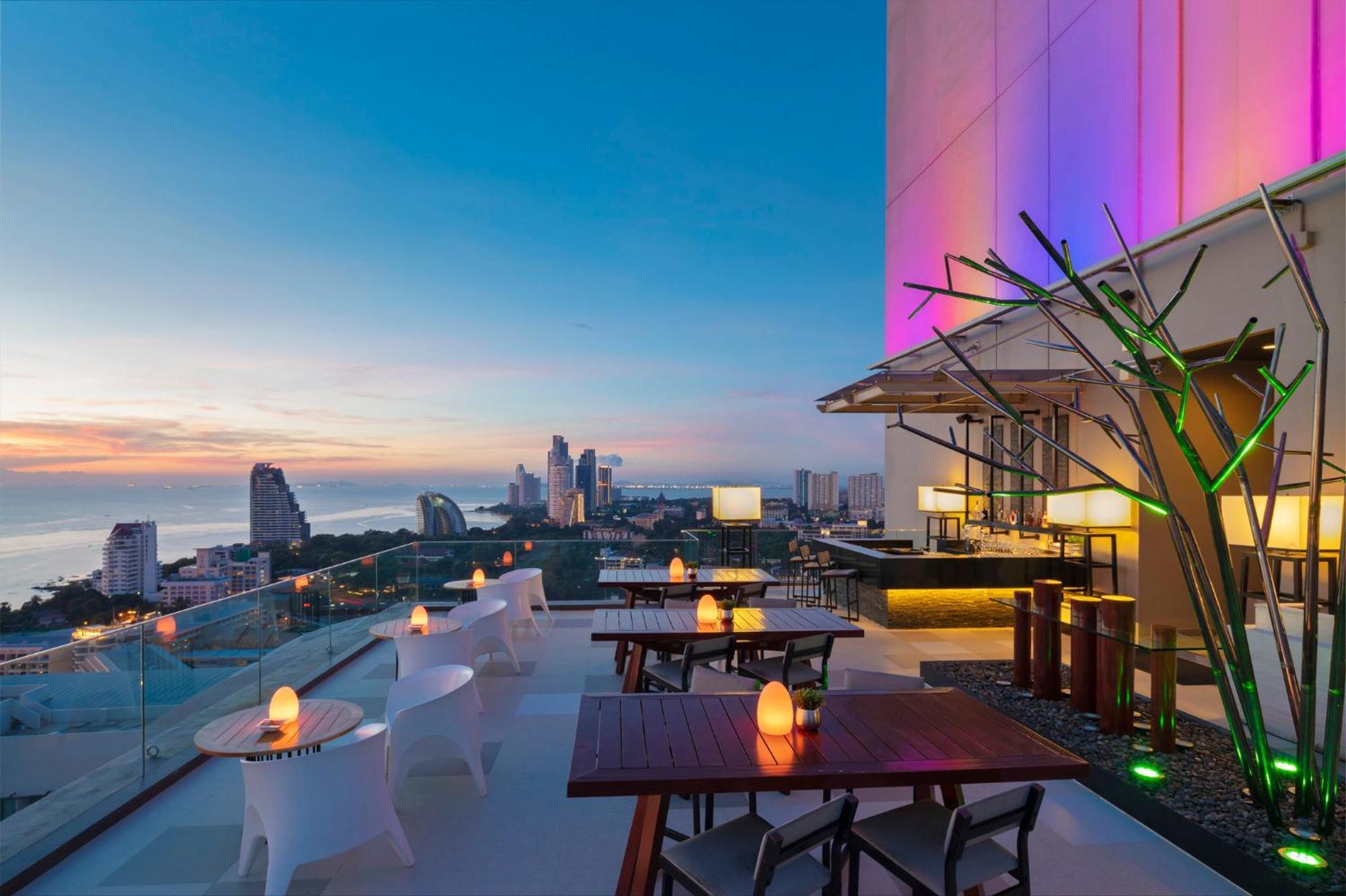 Hotel By Ihg Pattaya