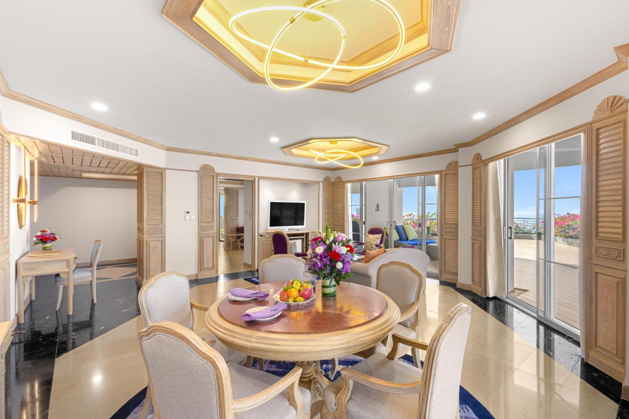 Hotel Royal Cliff Grand