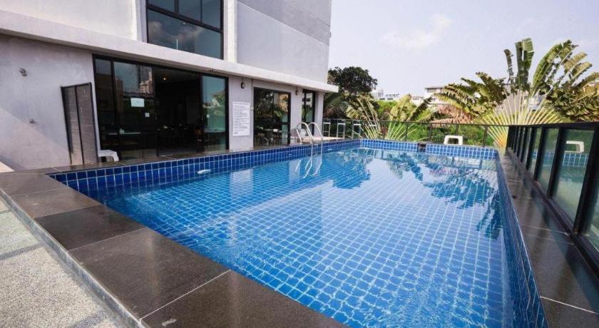 Hotel B2 South Premier 3*