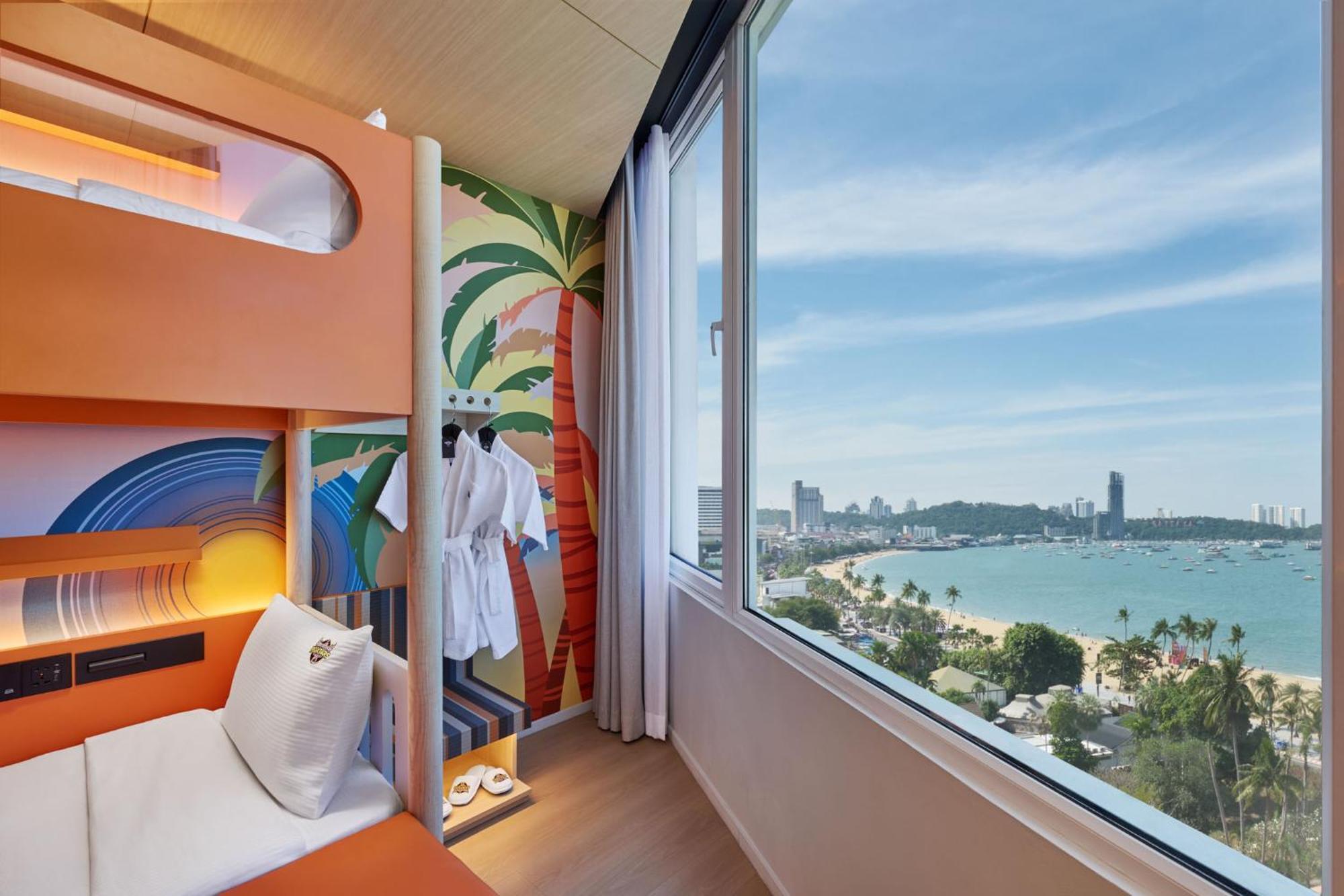 Hard Rock (adults Only) 4*