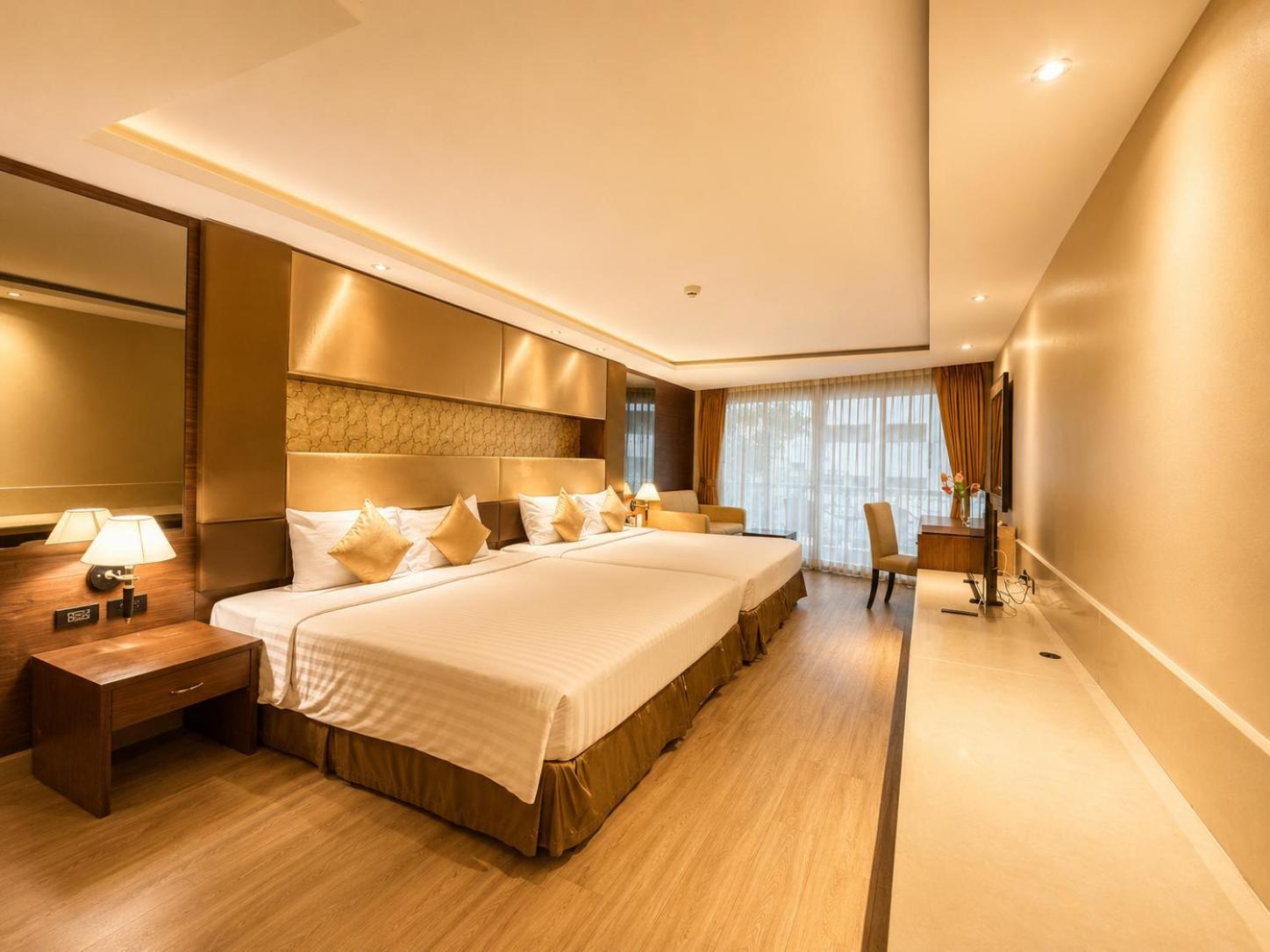 Hotel Nova Gold 4*