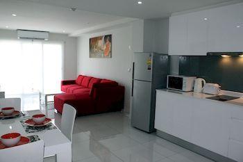 The Place By Sunny Apartment Pattaya