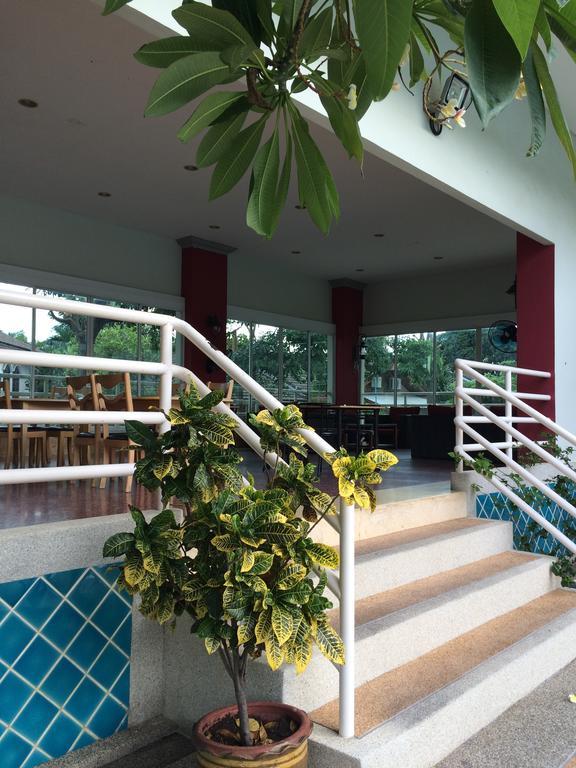 View Talay 5d Golf Apartment Pattaya