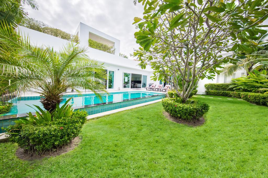 Hollywood Pool Jomtien Villa Pattaya
