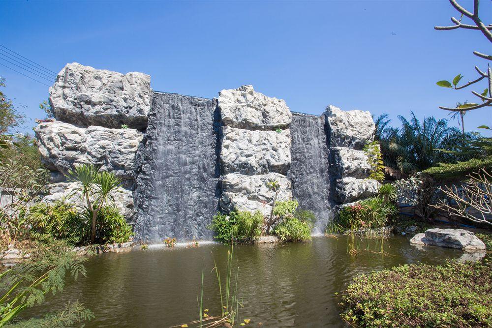 Hotel R-con Wongamat 4*