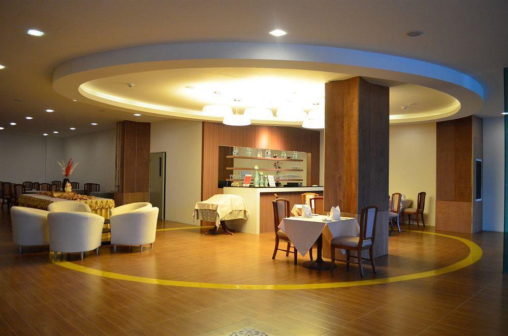 Tevan Jomtien 4*