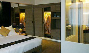 Tempat peranginan Golden Cliff House