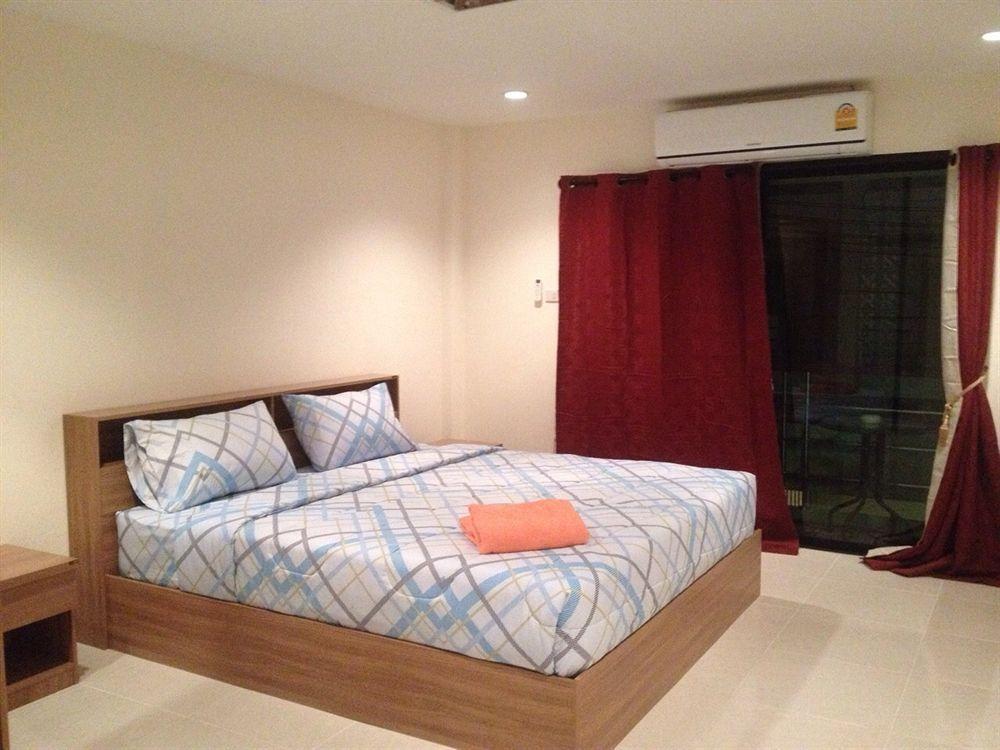 I Rovers Guest house