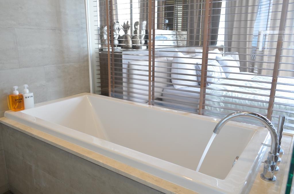 Cetus Beachfront Apartment Pattaya