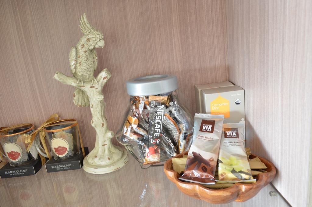 อพาร์ทเม้น Everyday Beachfront Stylish Luxury Jomtien