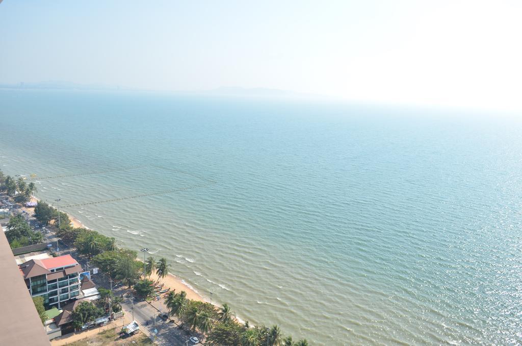 Cetus Beachfront Pattaya