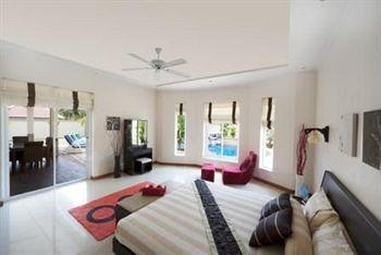 Villa The Chase & Foxlea Pattaya