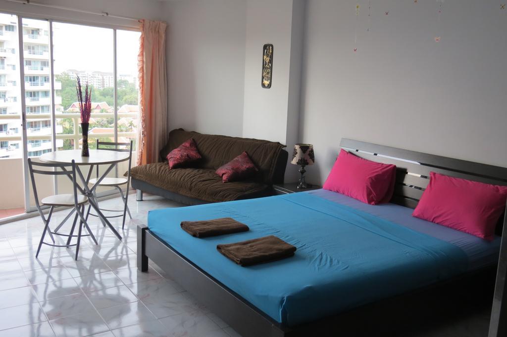 Apartment View Talay 1b *