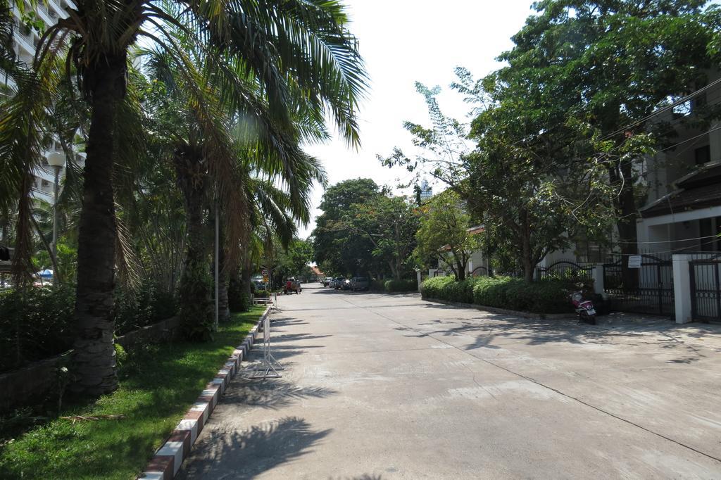 Apartment View Talay 1b