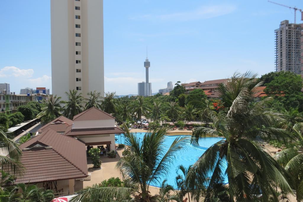 Apartment View Talay 1b
